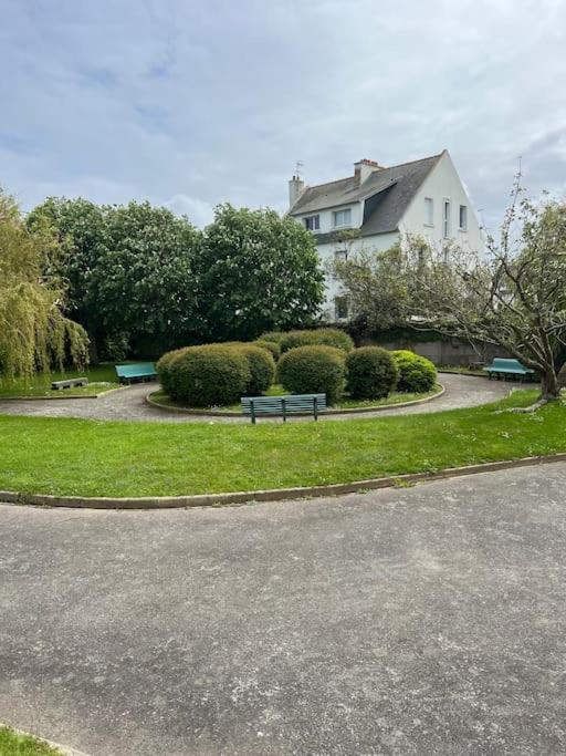 Bel Appartement De Bord De Mer Avec Veranda Roscoff Extérieur photo